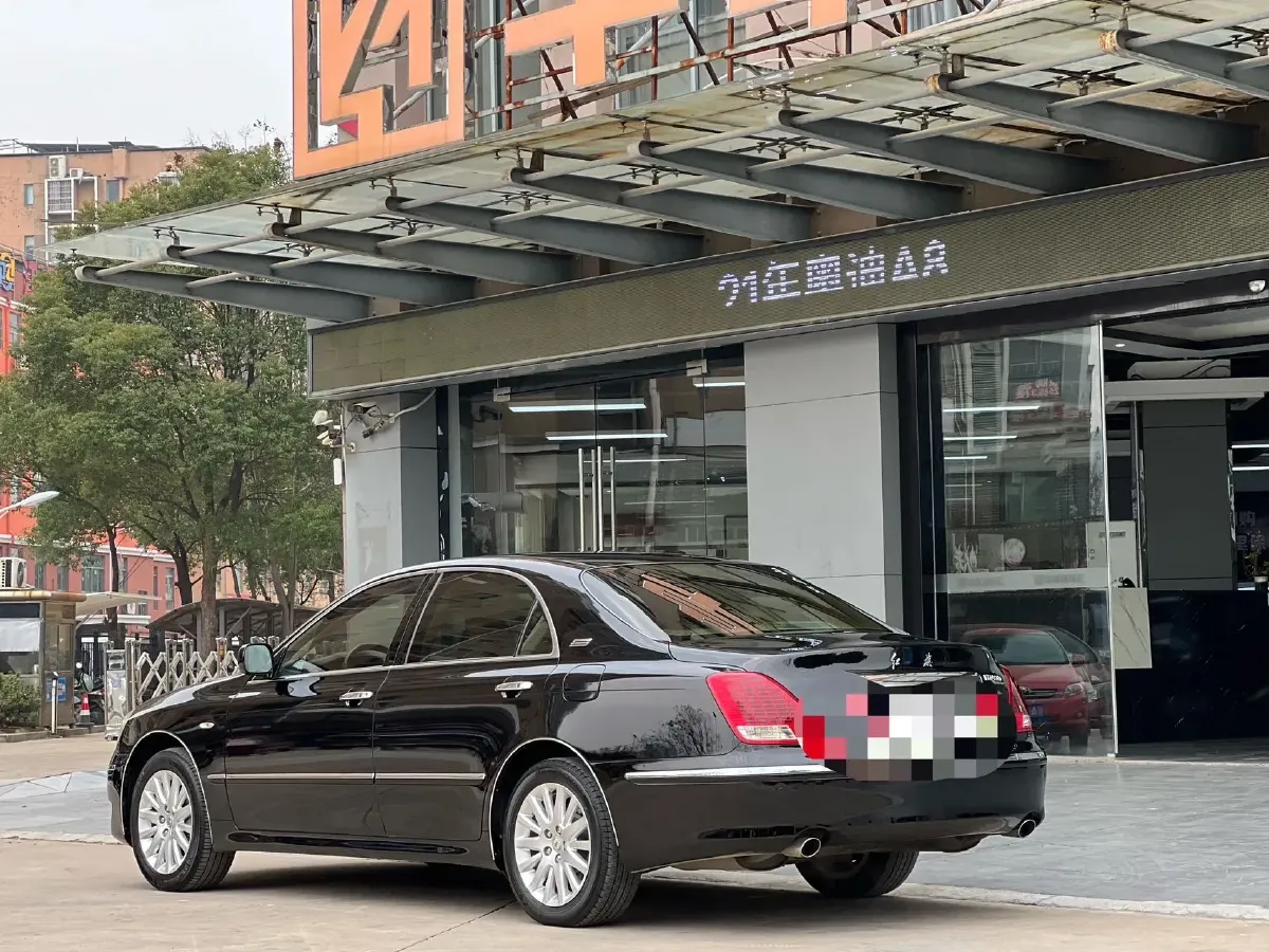 2009 HongQi ShengShi 4.3L 280HP V8 6AT,autocango,china used car exporter,china ev exporter,chinese used car exporter,chinese used ev exporter