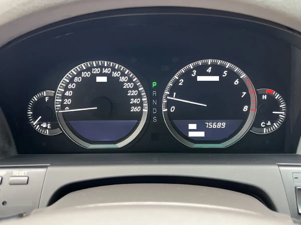 2009 HongQi ShengShi 4.3L 280HP V8 6AT,autocango,china used car exporter,china ev exporter,chinese used car exporter,chinese used ev exporter