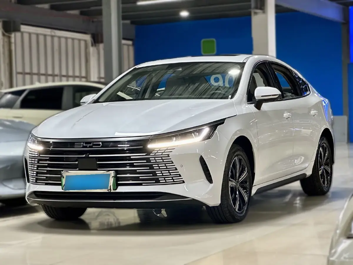 2024 BYD Destroyer 05 1.5L 110HP L4 E-CVT PHEV 18.3KWH