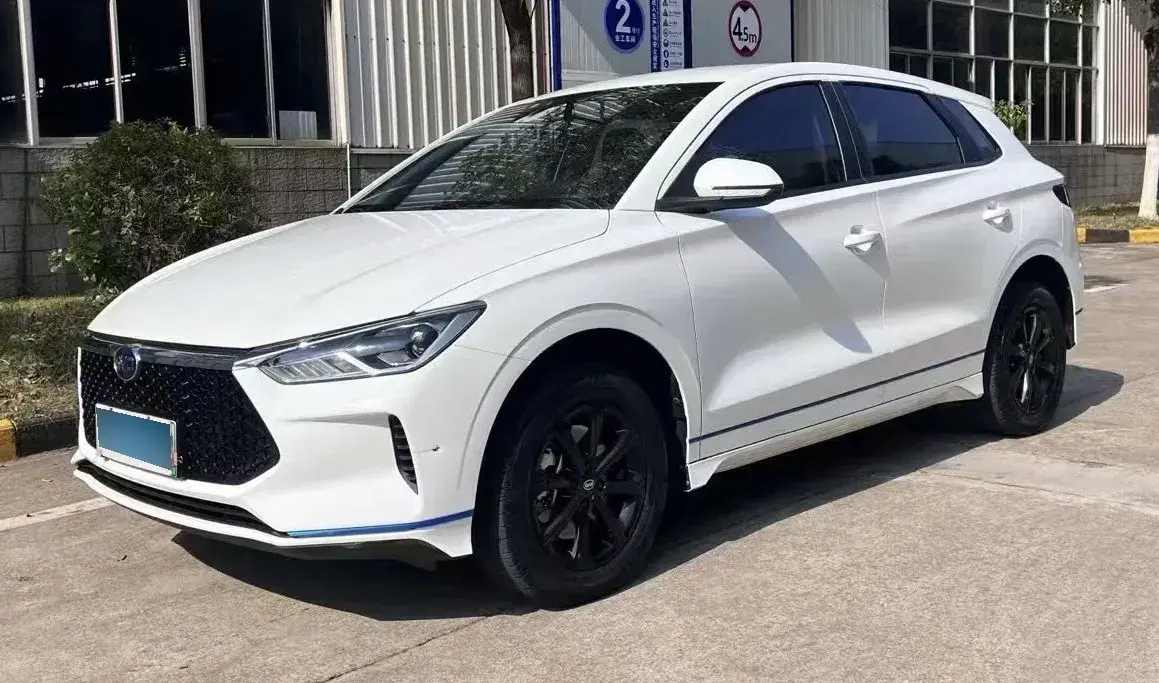 2023 BYD e2 BEV 43.2KWH