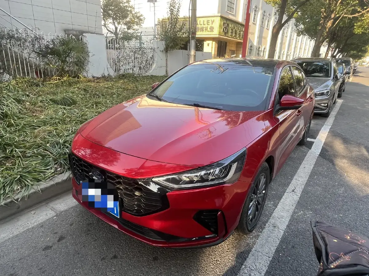 2022 Ford Focus 1.5T 177HP L4 6AT