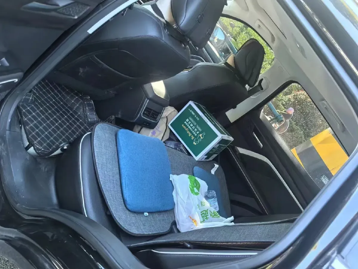 2023 Haval H6 1.5T 150HP L4 7DCT,autocango,china used car exporter,china ev exporter,chinese used car exporter,chinese used ev exporter