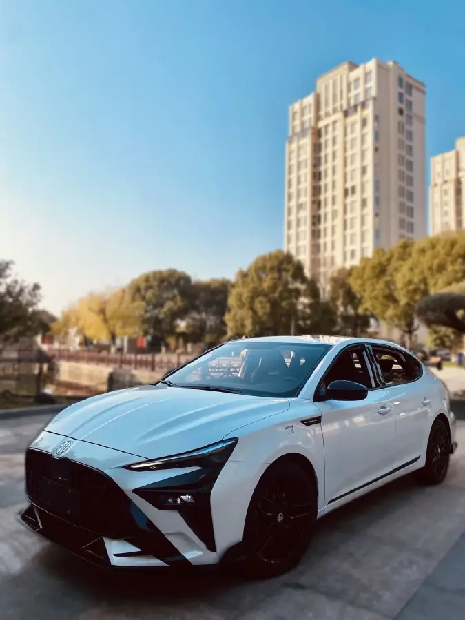 2023 MG MG6 1.5T 181HP L4 7DCT