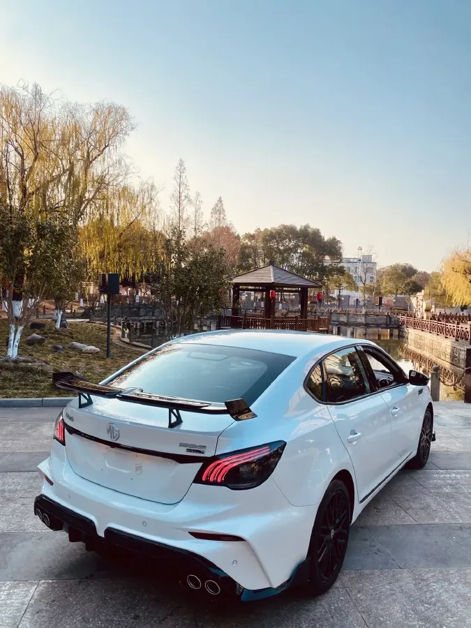 2023 MG MG6 1.5T 181HP L4 7DCT,autocango,china used car exporter,china ev exporter,chinese used car exporter,chinese used ev exporter