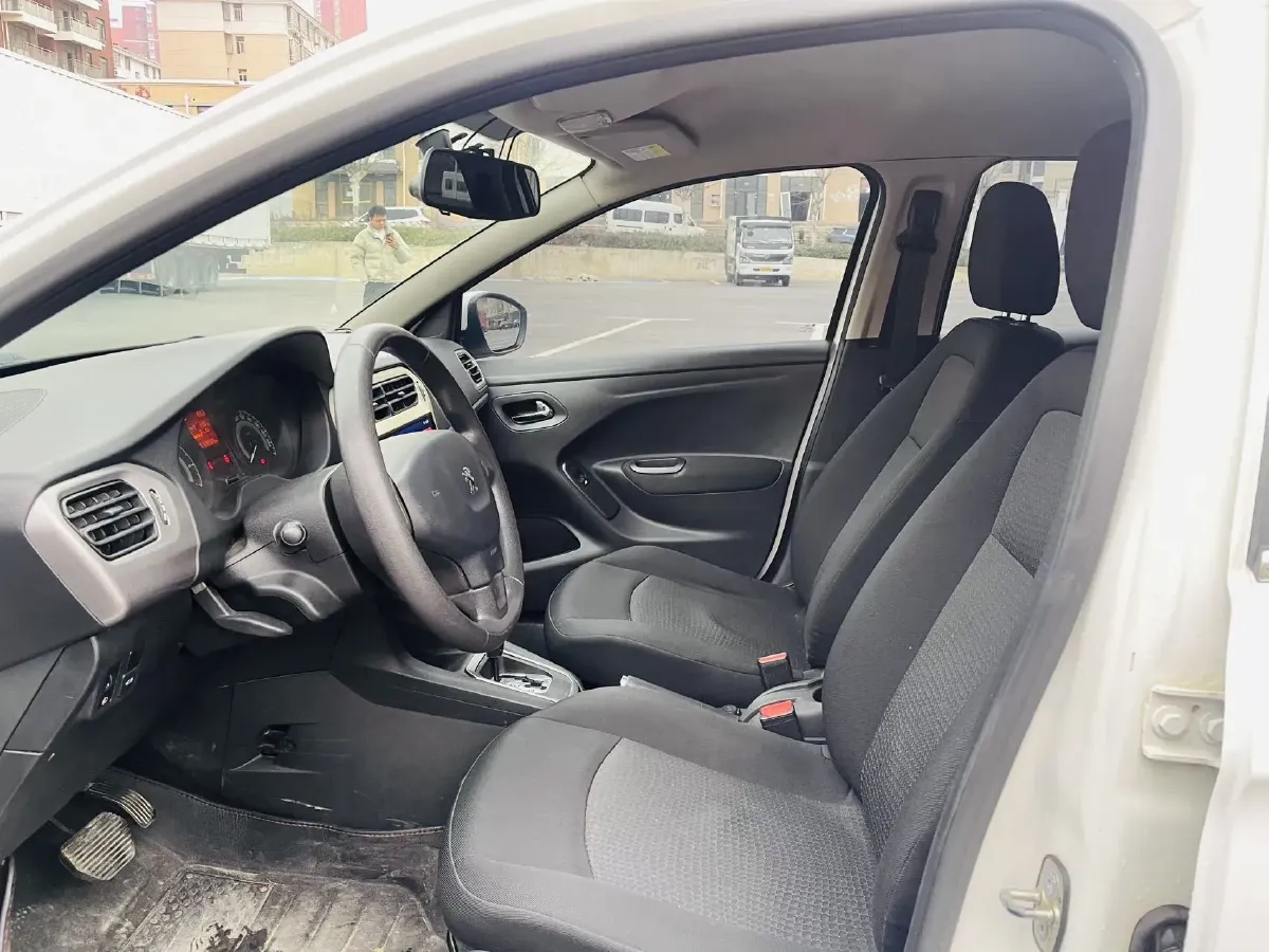 2014 Peugeot 301 1.6L 117HP L4 4AT,autocango,china used car exporter,china ev exporter,chinese used car exporter,chinese used ev exporter