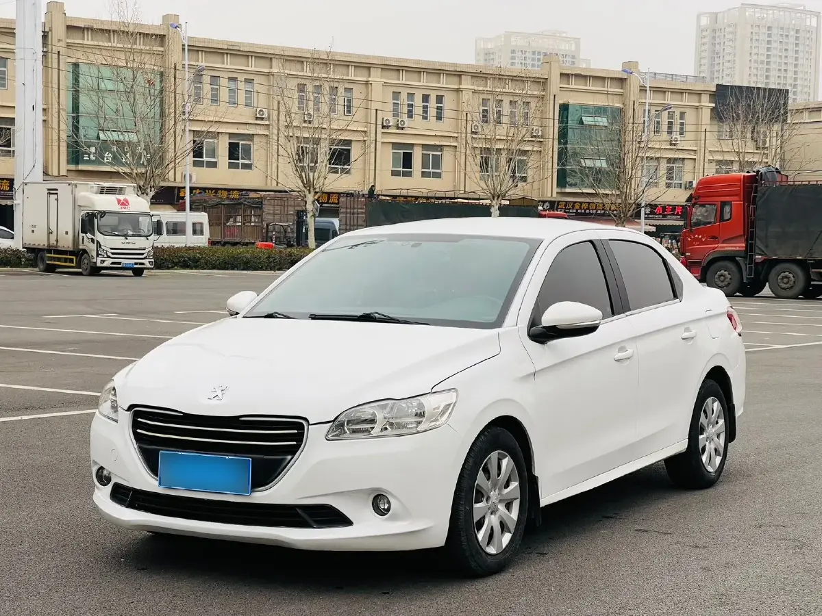 2014 Peugeot 301 1.6L 117HP L4 4AT