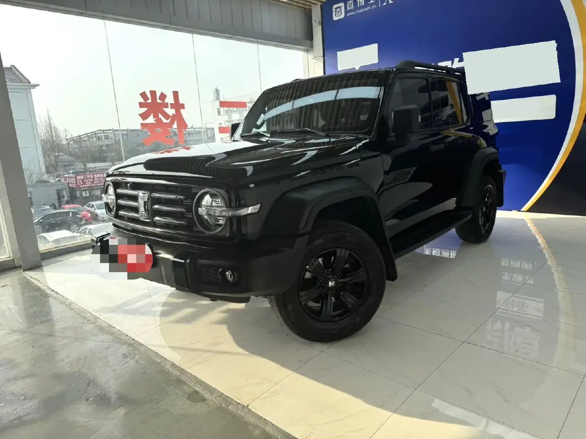 2023 Tank 300 2.0T 227HP L4 8AT