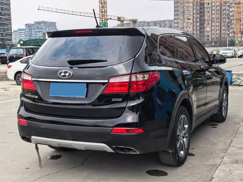 2015 Hyundai Grand SantaFe 2.2T 197HP L4 6AT,autocango,china used car exporter,china ev exporter,chinese used car exporter,chinese used ev exporter
