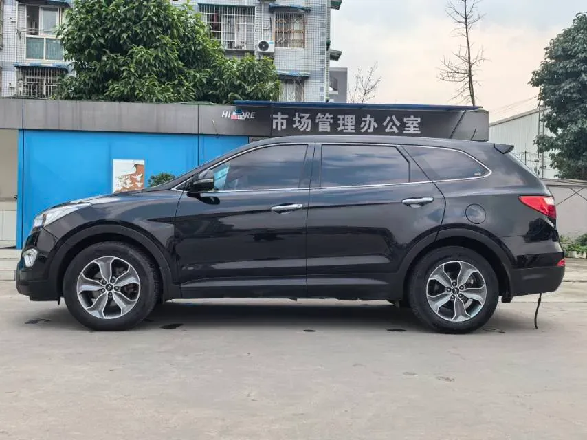 2015 Hyundai Grand SantaFe 2.2T 197HP L4 6AT,autocango,china used car exporter,china ev exporter,chinese used car exporter,chinese used ev exporter