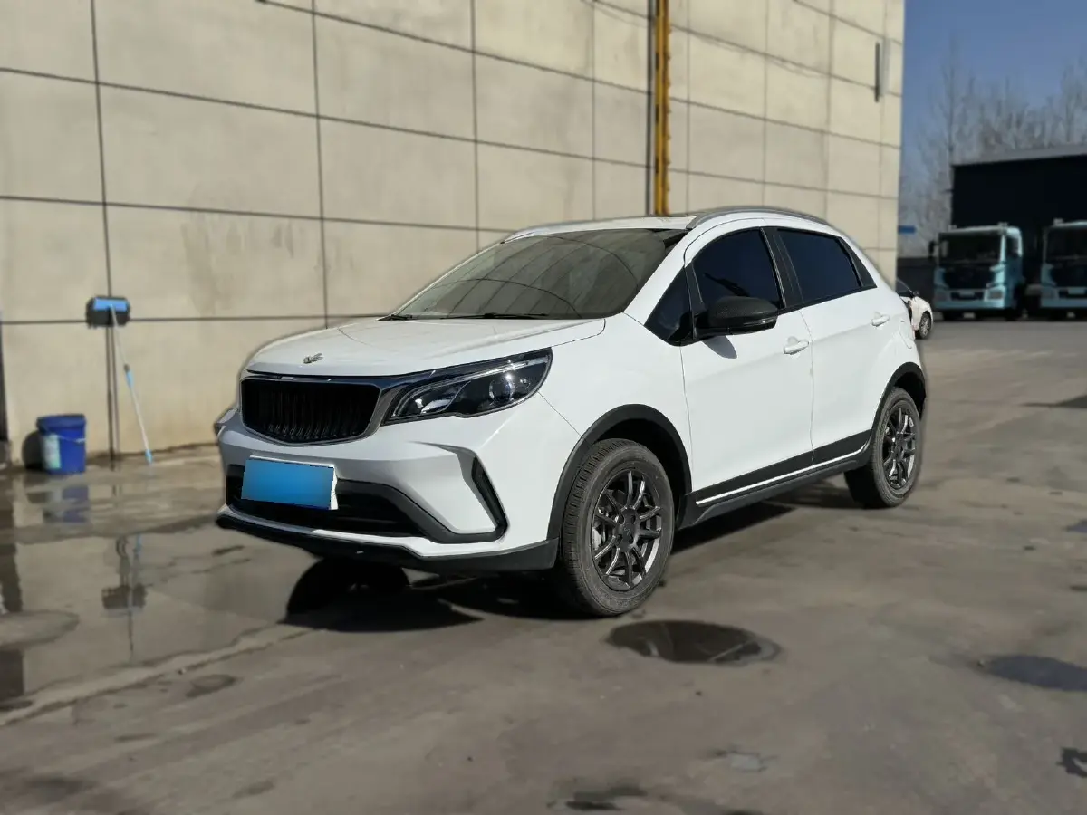 2022 Livan X3 PRO 1.5L 113HP L4 5MT