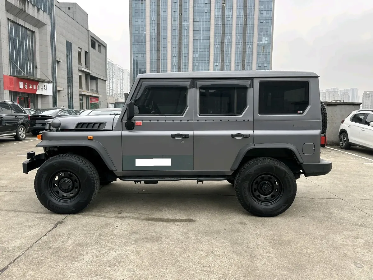 2023 BAW 212 2.4T 211HP L4 6MT,autocango,china used car exporter,china ev exporter,chinese used car exporter,chinese used ev exporter