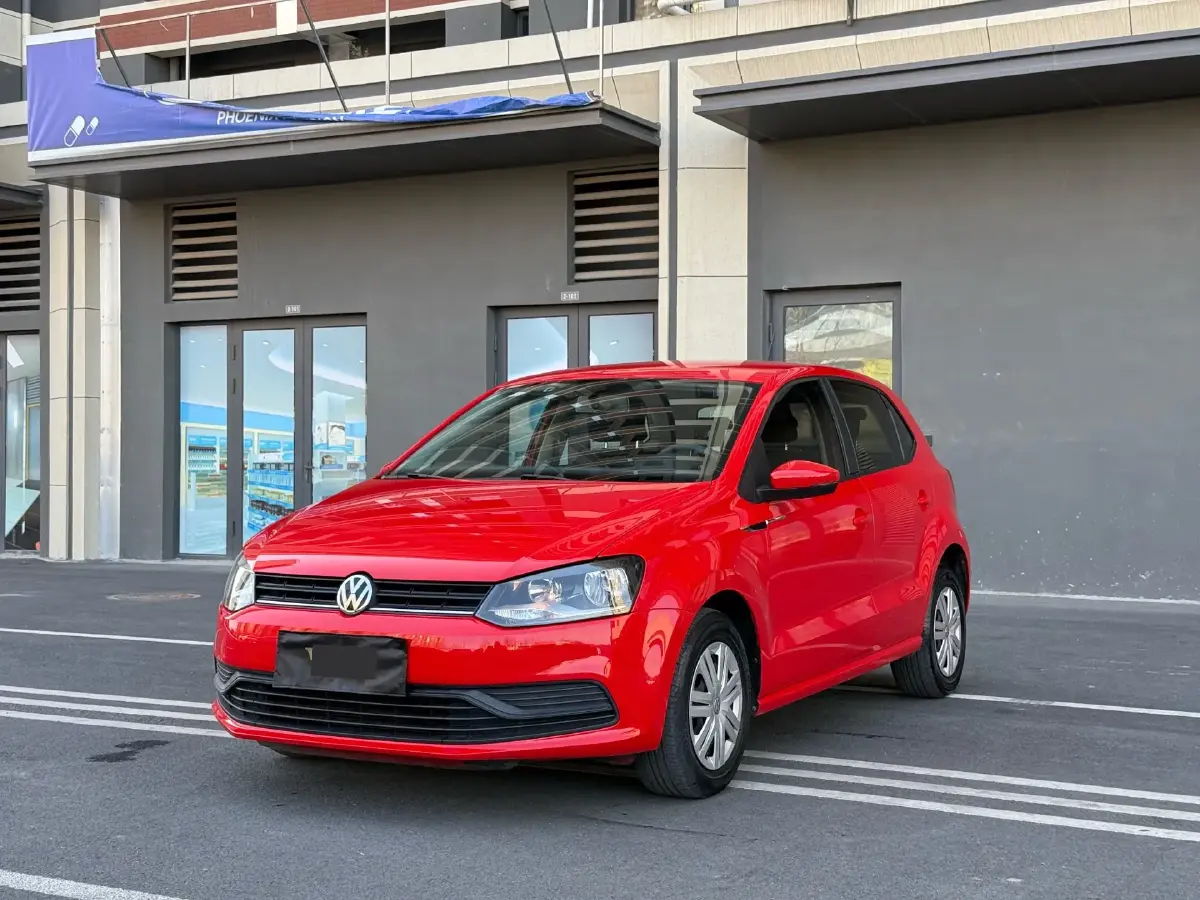 2018 Volkswagen Polo 1.5L 110HP L4 6AT