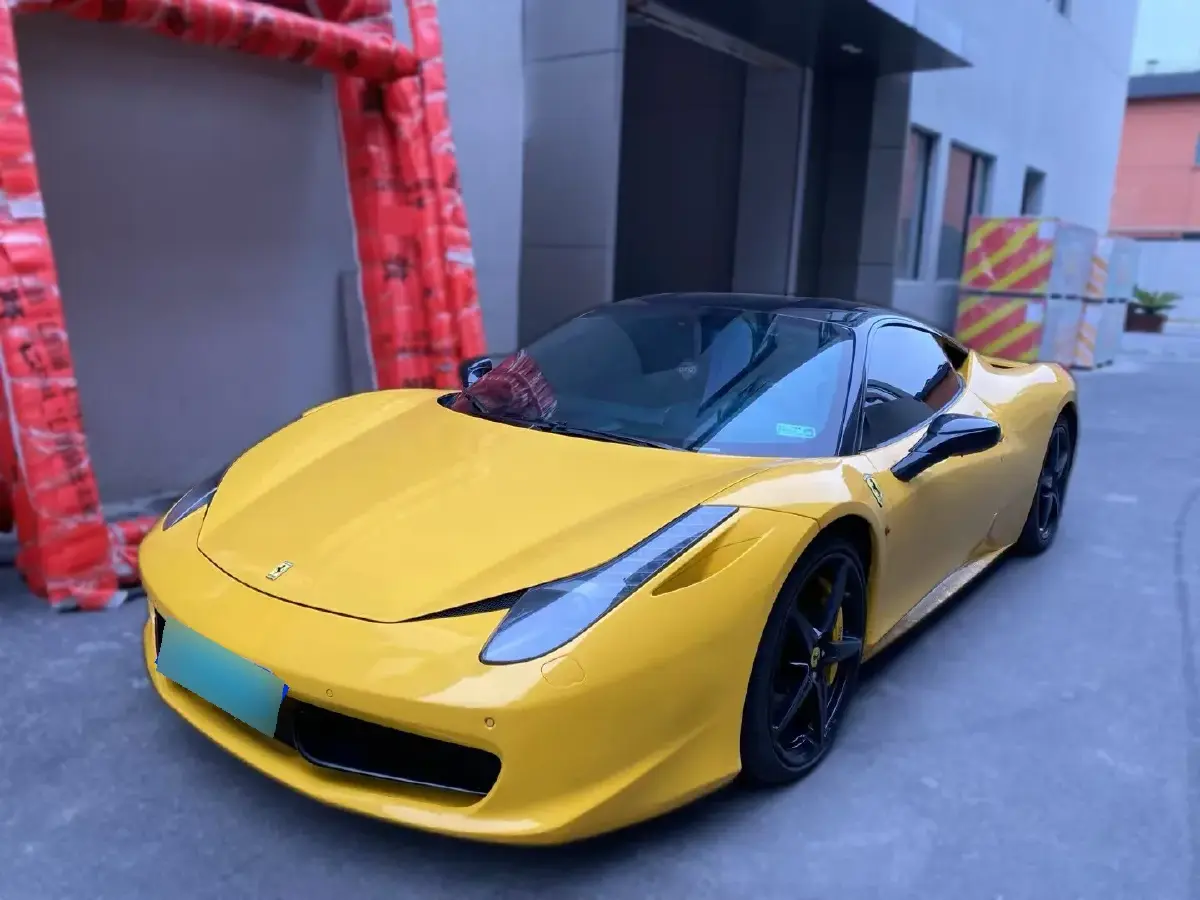 2011 Ferrari 458 4.5L 570HP V8 7DCT