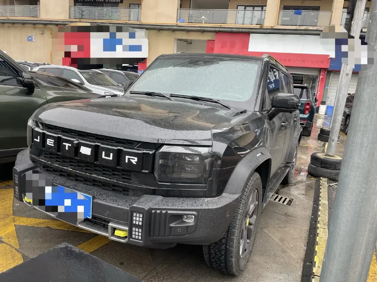 2023 Jetour Traveller 2.0T 254HP L4 7DCT