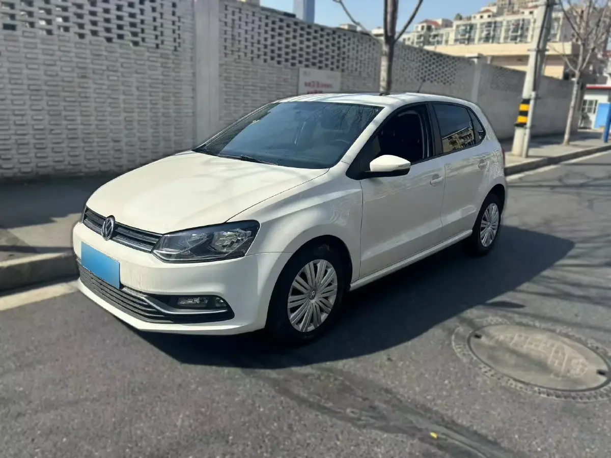2018 Volkswagen Polo 1.5L 110HP L4 6AT