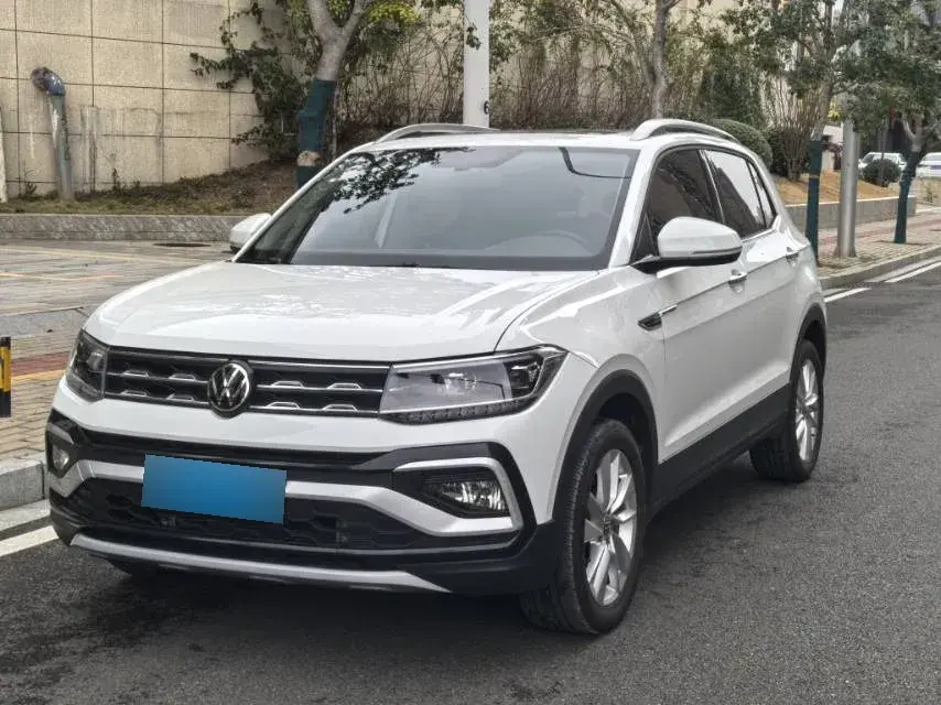 2023 Volkswagen T-Cross 1.4T 150HP L4 7DCT