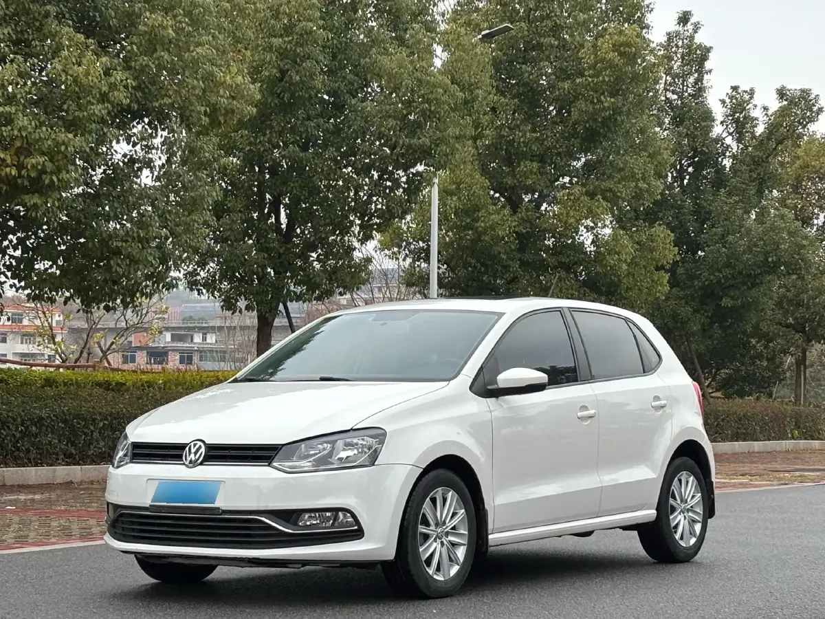 2018 Volkswagen Polo 1.5L 110HP L4 6AT