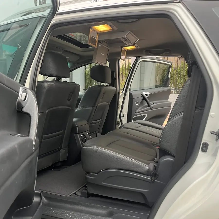 2012 Luxgen Grand7 SUV 2.2T 178HP L4 5AT,autocango,china used car exporter,china ev exporter,chinese used car exporter,chinese used ev exporter