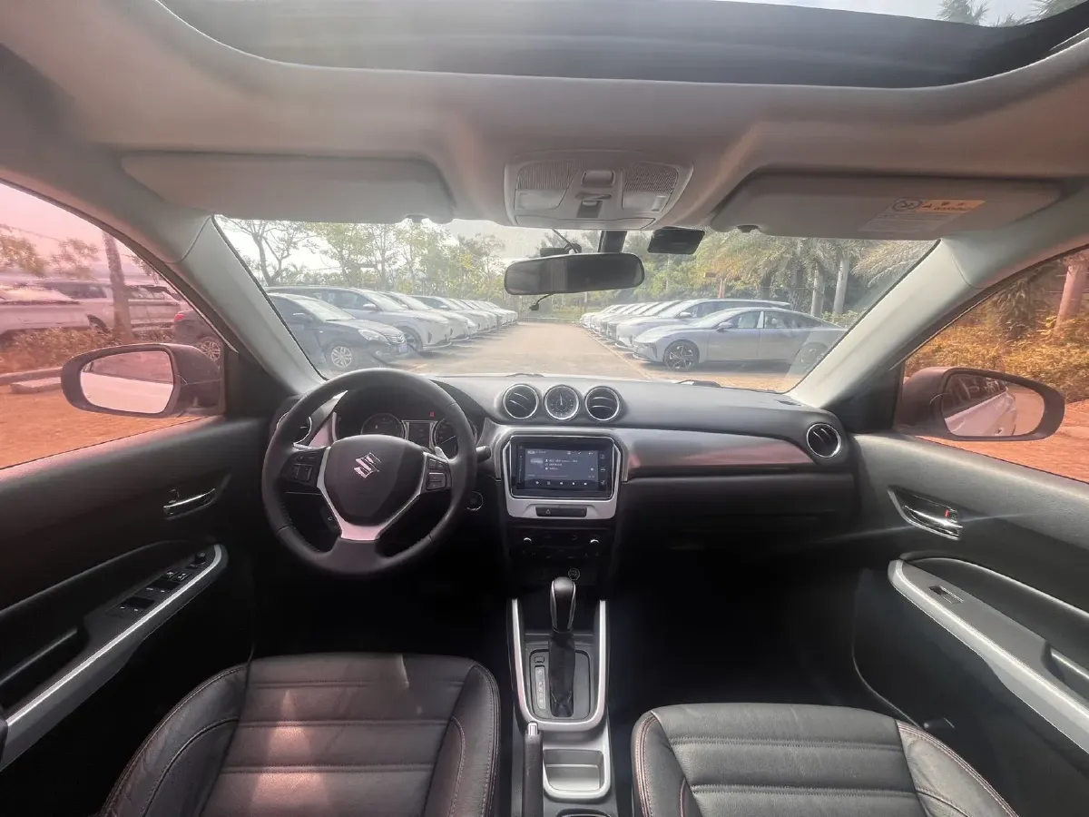 2016 Suzuki Vitara 1.4T 140HP L4 6MT,autocango,china used car exporter,china ev exporter,chinese used car exporter,chinese used ev exporter