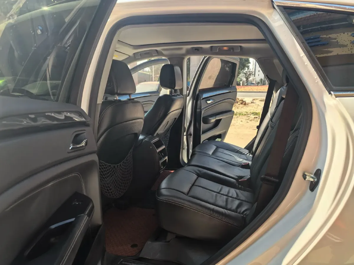 2015 Cadillac SRX 3.0L 271HP V6 6AT,autocango,china used car exporter,china ev exporter,chinese used car exporter,chinese used ev exporter