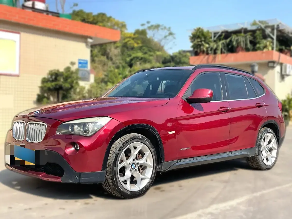 2010 BMW X1 3.0L 258HP L6 6AT