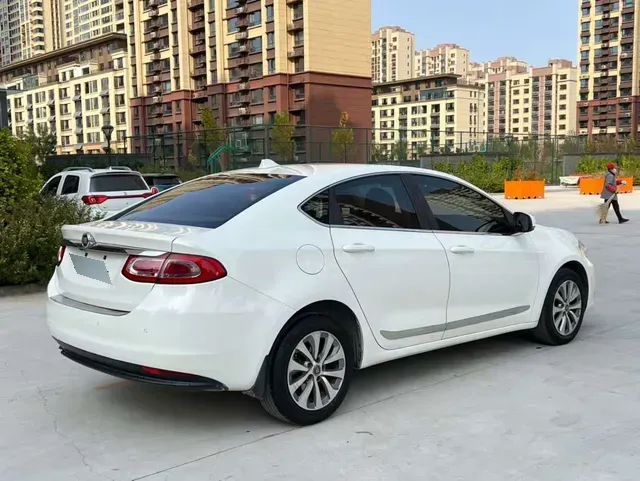 2012 Fiat Viaggio 1.4T 120HP L4 6DCT,autocango,china used car exporter,china ev exporter,chinese used car exporter,chinese used ev exporter