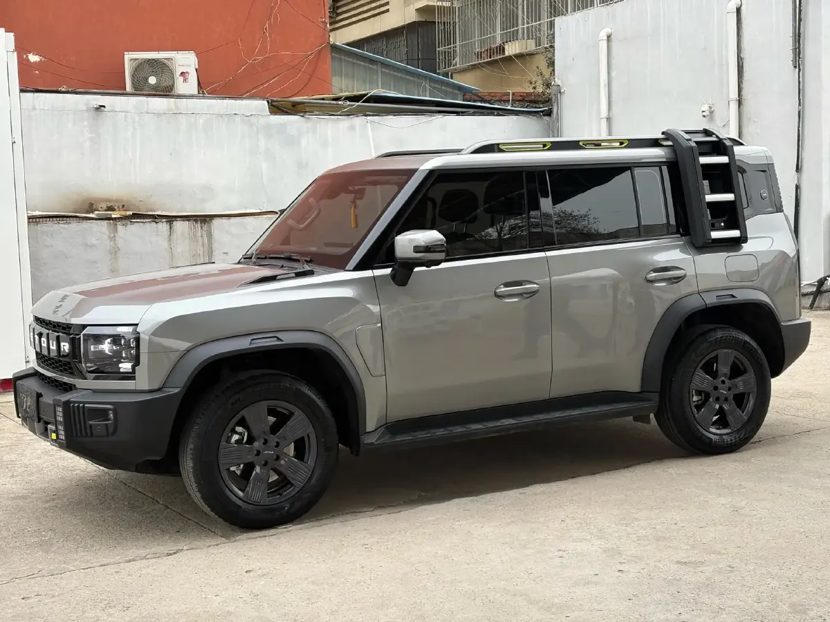 2023 Jetour Traveller 1.5T 184HP L4 7DCT