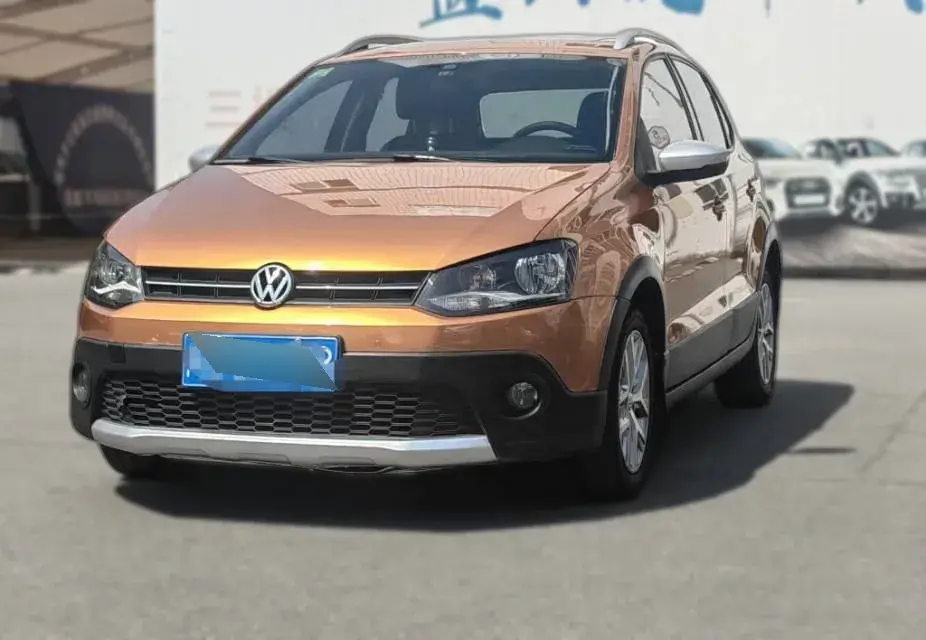2014 Volkswagen Polo 1.6L 110HP L4 5MT