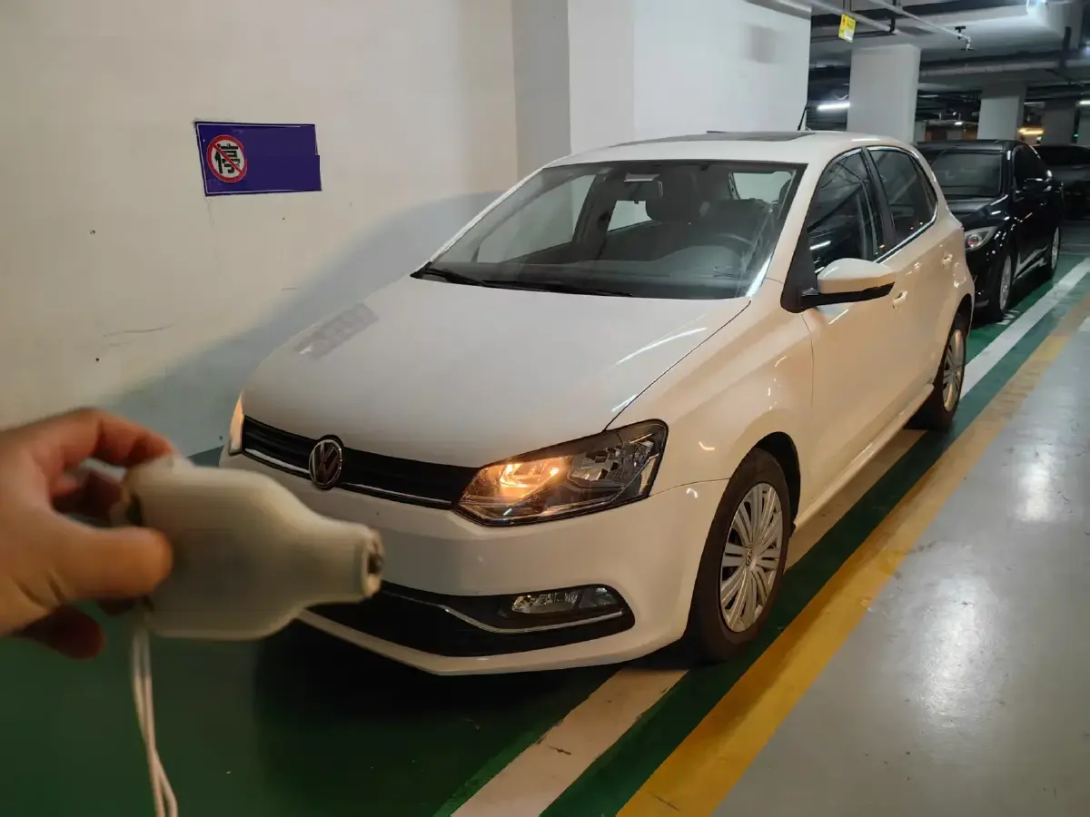 2018 Volkswagen Polo 1.5L 110HP L4 6AT
