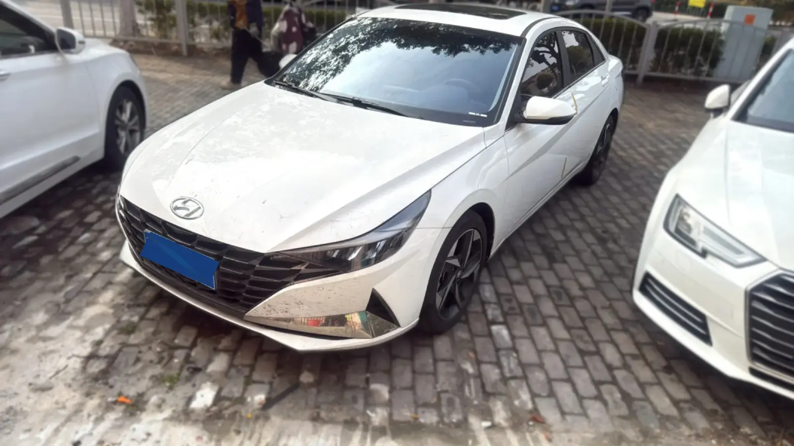 2022 Hyundai Elantra 1.5L 115HP L4 CVT