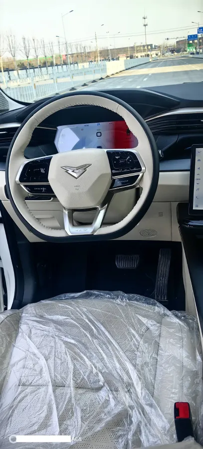 2024 KaiYi KunLun 1.5T 139HP L4 E-CVT PHEV 22.48KWH,autocango,china used car exporter,china ev exporter,chinese used car exporter,chinese used ev exporter