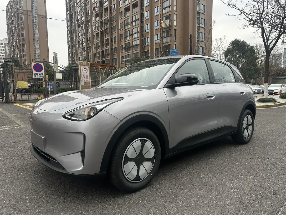 2025 Geely XingYuan BEV 30.12KWH