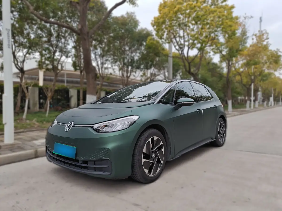 2023 Volkswagen ID.3 BEV 52.8KWH