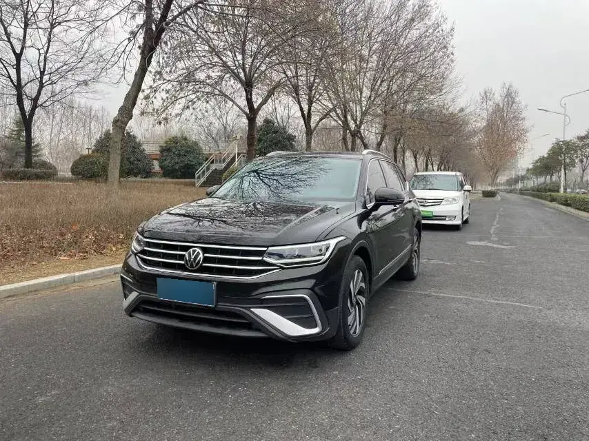 2023 Volkswagen Tiguan L 1.4T 150HP L4 7DCT