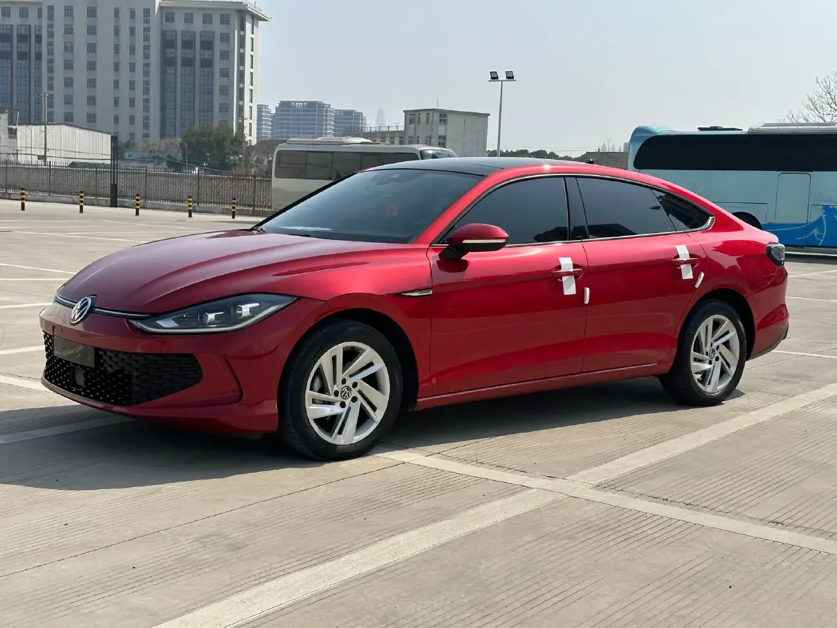 2022 Volkswagen Lamando 1.4T 150HP L4 7DCT