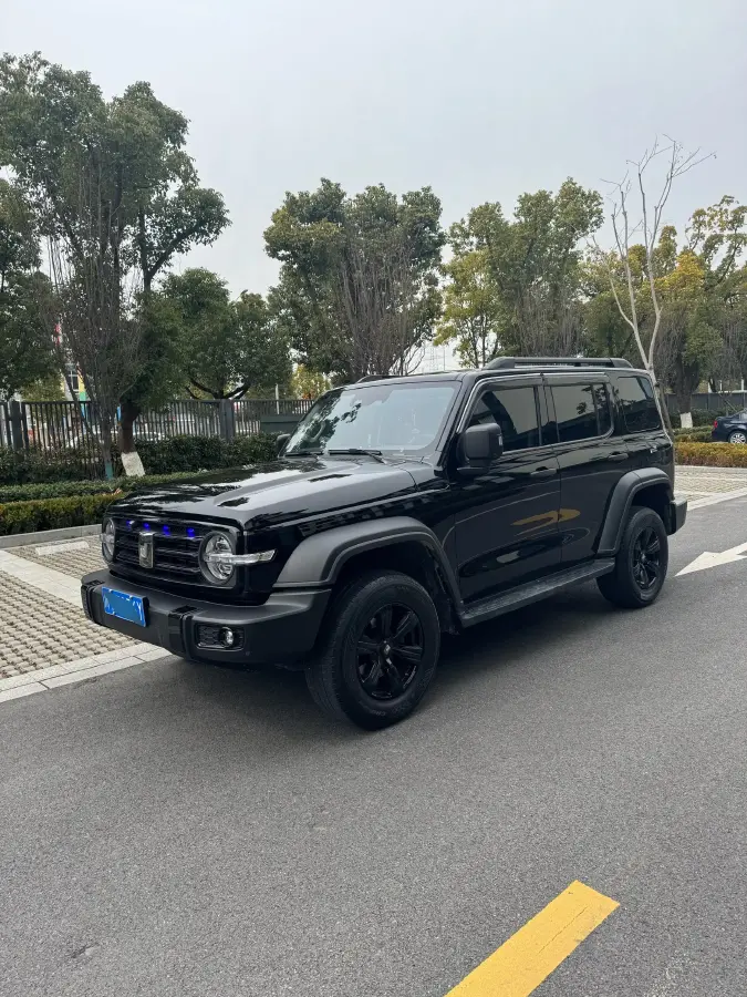 2023 Tank 300 2.0T 227HP L4 8AT