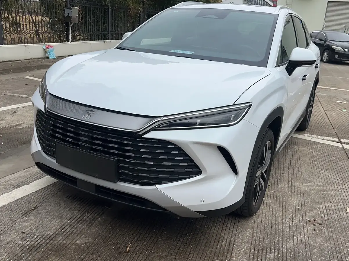 2024 BYD SongL DM-i 1.5L 101HP L4 E-CVT PHEV 18.3KWH