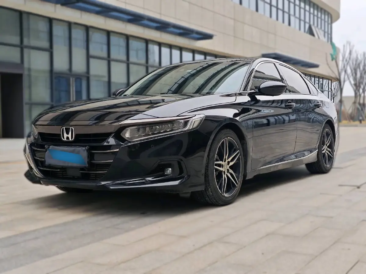 2022 Honda Accord 1.5T 194HP L4 CVT