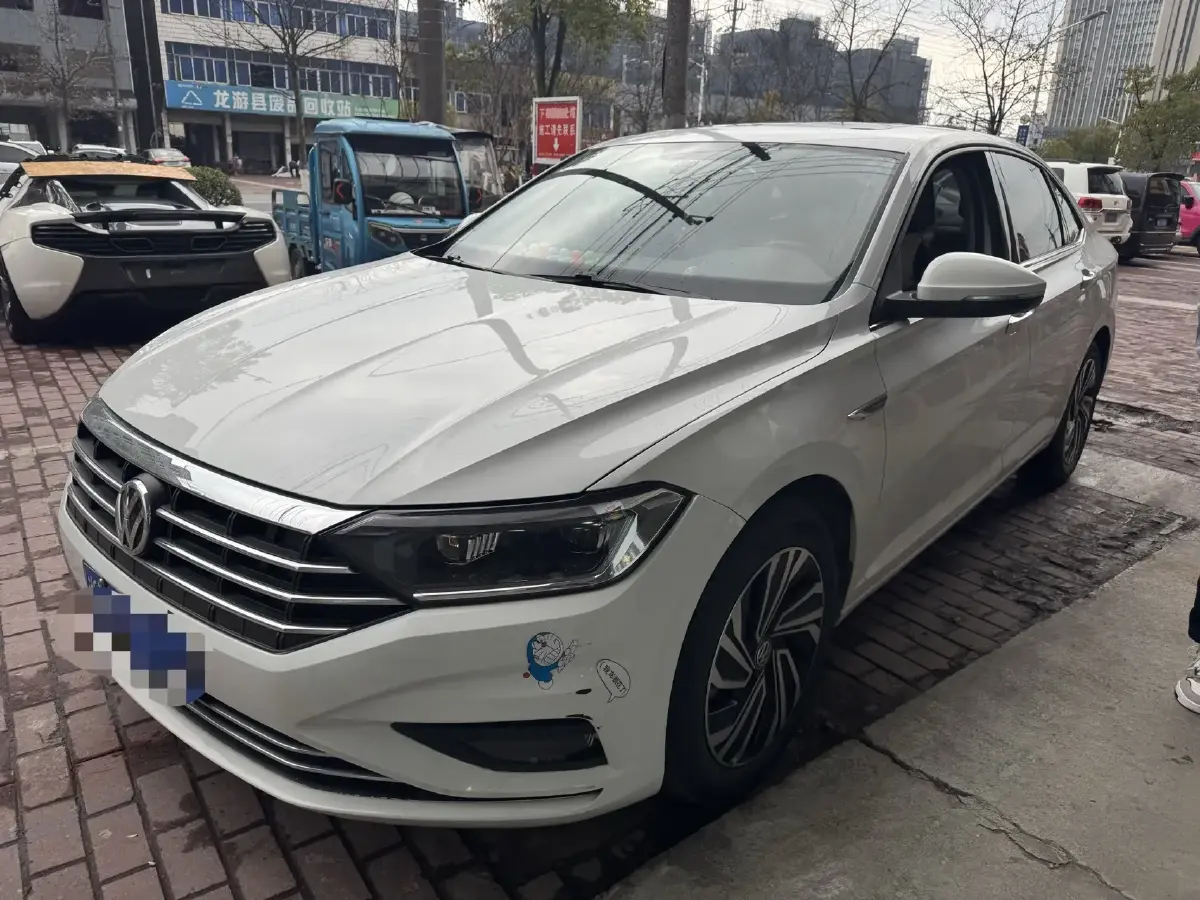 2022 Volkswagen Sagitar 1.4T 150HP L4 7DCT