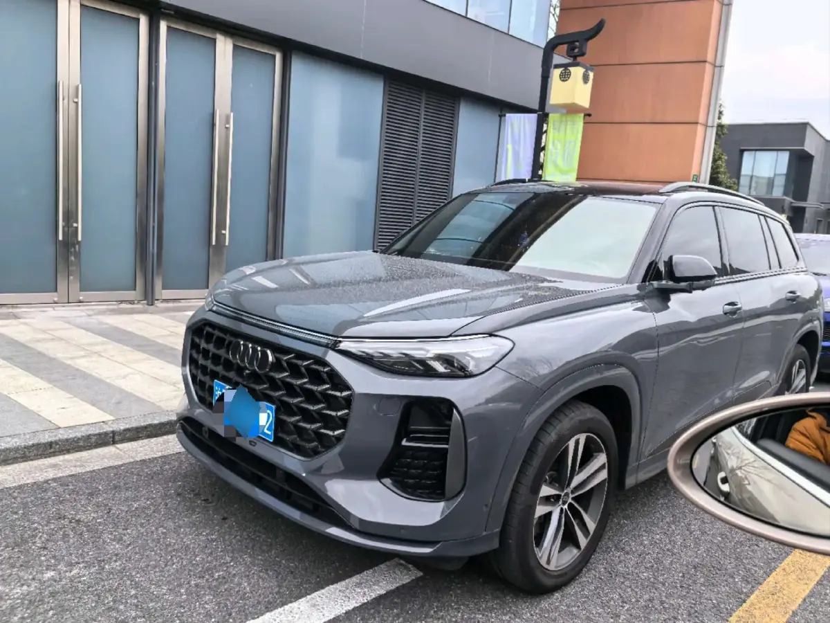 2024 Audi Q6 2.5T 299HP V6 7DCT