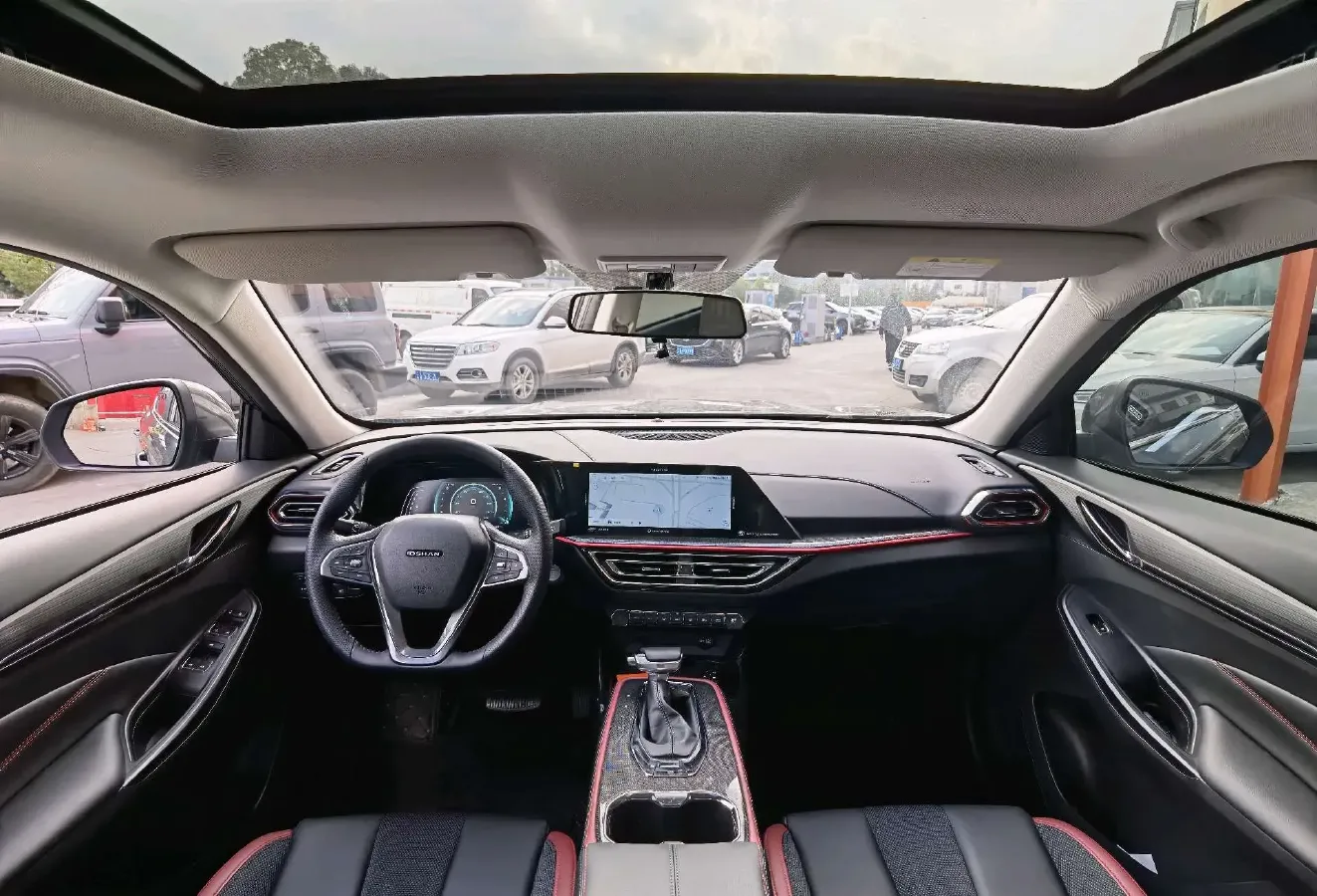 2023 ChangAn Oshan X5 1.5T 188HP L4 7DCT,autocango,china used car exporter,china ev exporter,chinese used car exporter,chinese used ev exporter