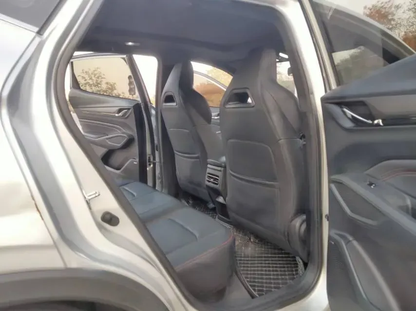 2023 ChangAn Oshan X5 Plus 1.5T 188HP L4 7DCT,autocango,china used car exporter,china ev exporter,chinese used car exporter,chinese used ev exporter