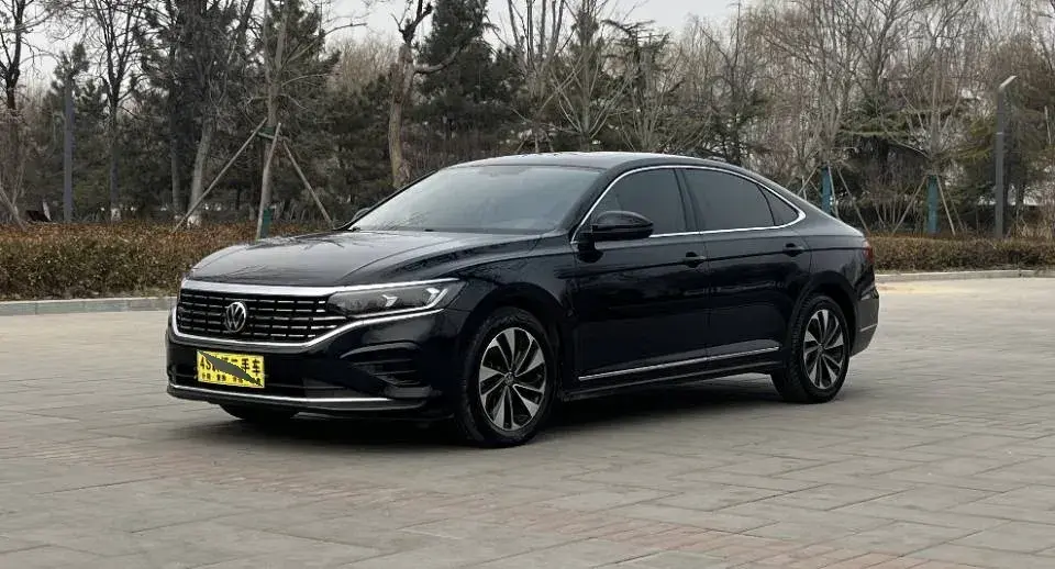 2022 Volkswagen Passat 1.4T 150HP L4 7DCT