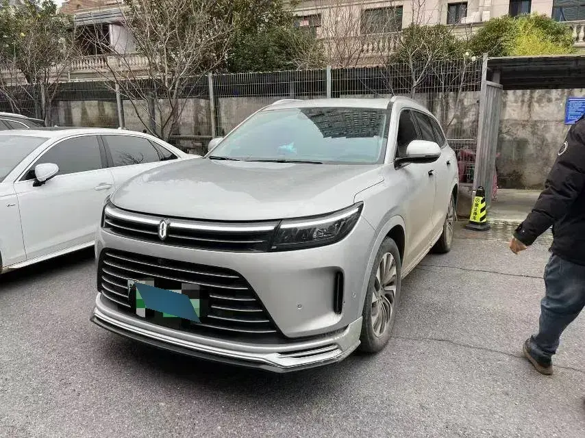 2023 HIMA M5 1.5T 152HP L4 REEV 40KWH