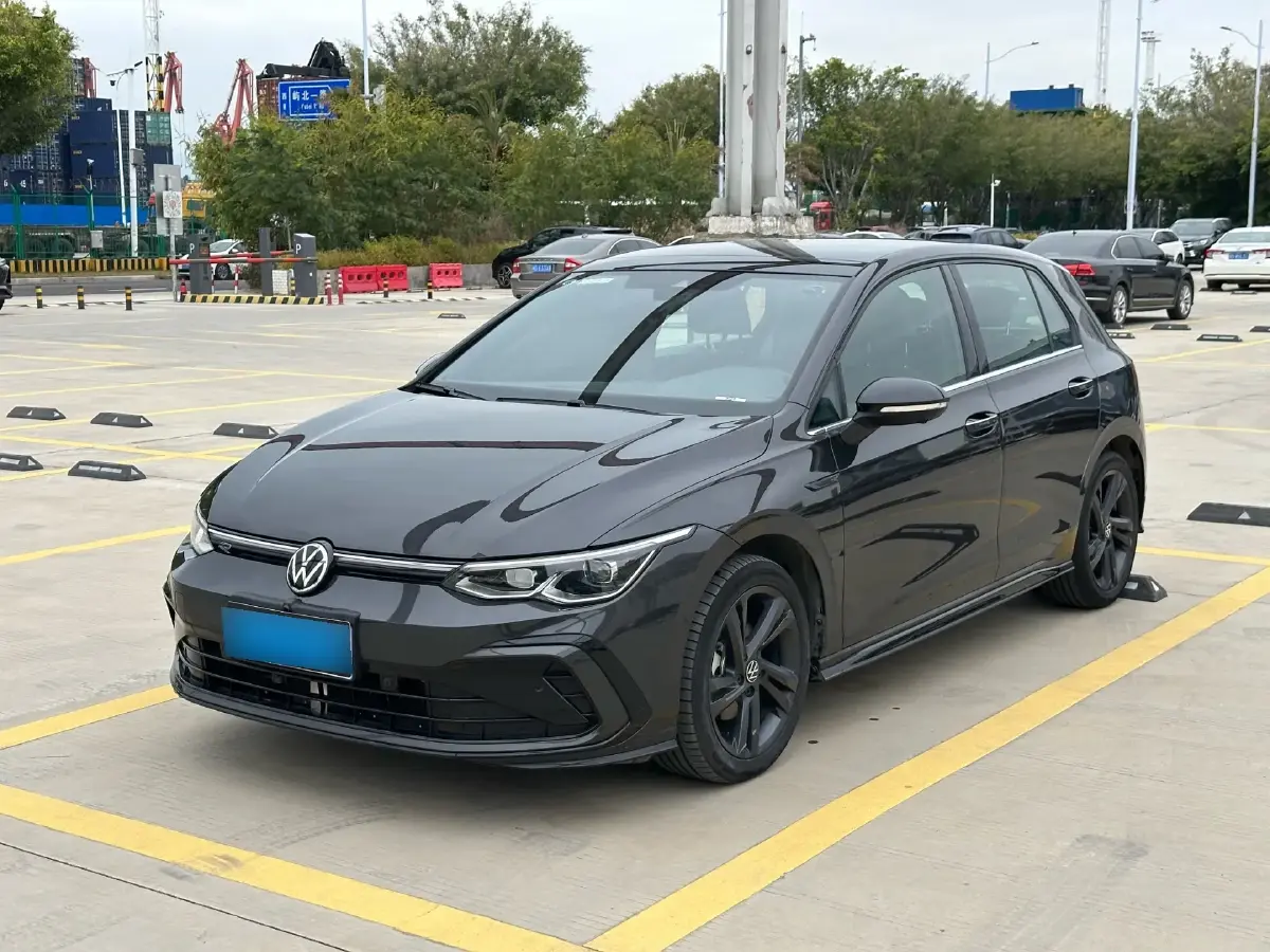 2021 Volkswagen Golf 1.4T 150HP L4 7DCT