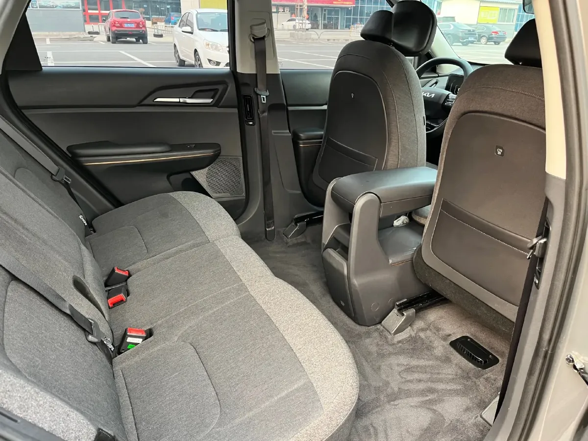 2024 Kia EV5 BEV 64.2KWH,autocango,china used car exporter,china ev exporter,chinese used car exporter,chinese used ev exporter