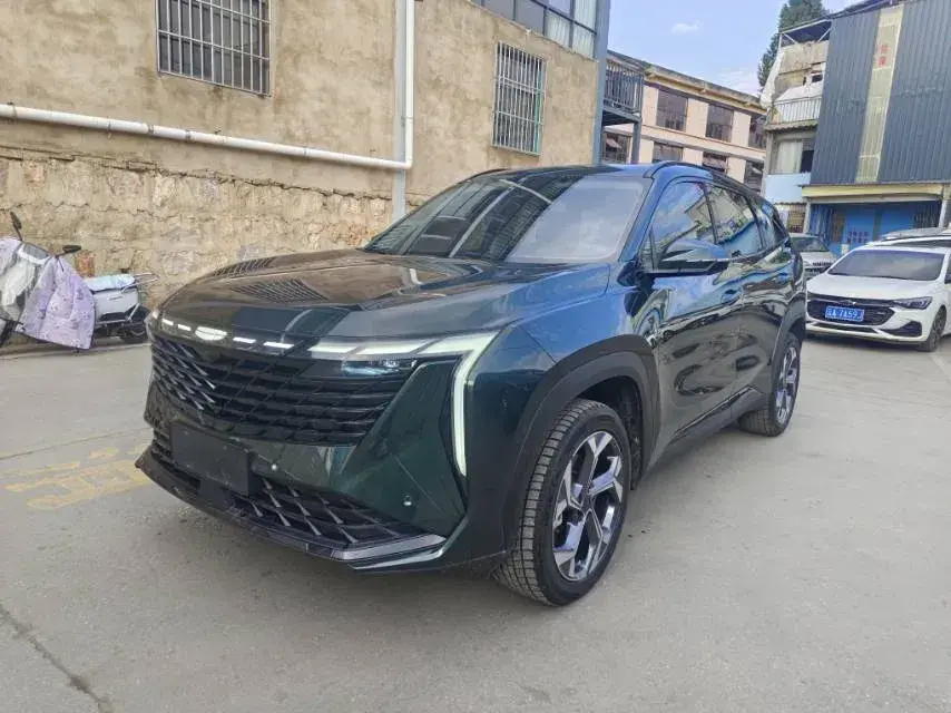 2023 Geely StarRay 1.5T 181HP L4 7DCT