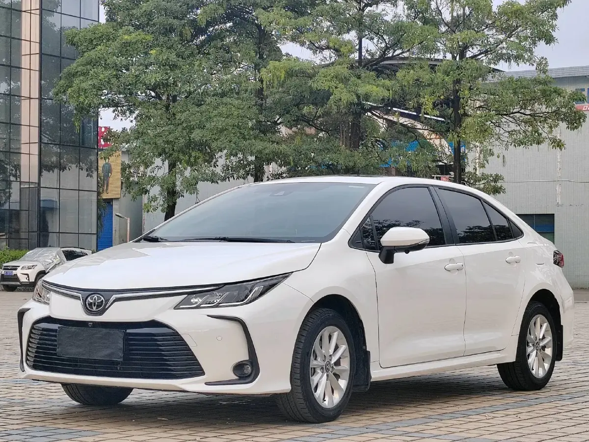 2021 Toyota Corolla 1.2T 116HP L4 CVT