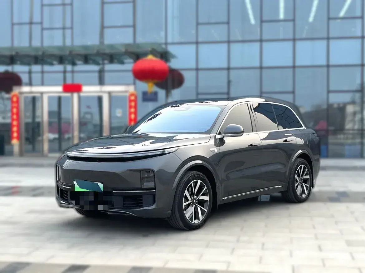 2023 Li L8 Range Extended 154HP REEV 40.9KWH