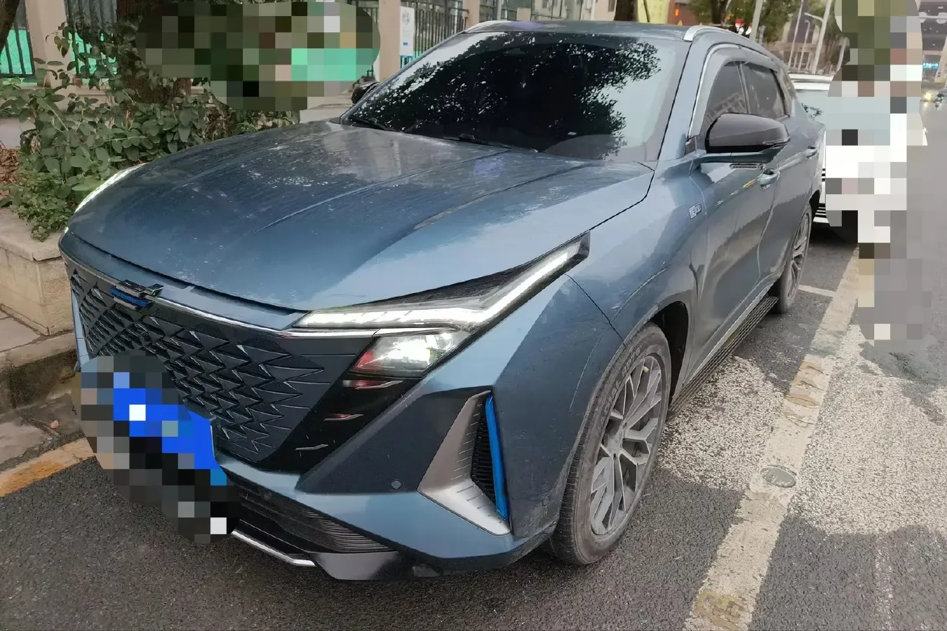 2023 ChangAn Oshan Z6 1.5T 170HP L4 6TCT PHEV 28.4KWH,autocango,china used car exporter,china ev exporter,chinese used car exporter,chinese used ev exporter